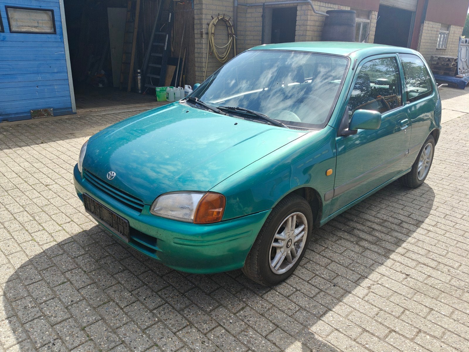 Toyota Starlet EP91 1999 onderdelen/loop/sloop/export, Ophalen, Voor, Toyota, Motorkap