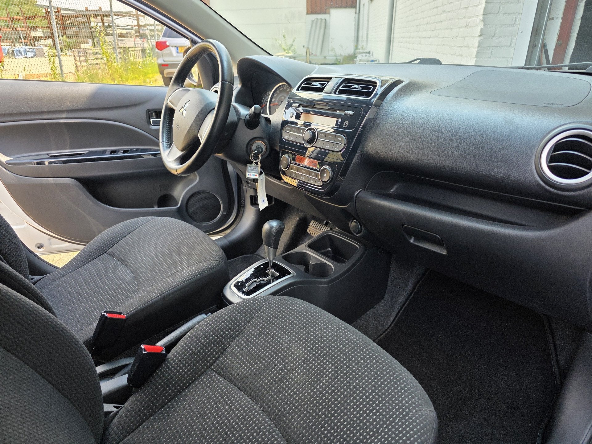 Mitsubishi Space Star 1.0 AUT! Dealer Onderhoud! Apk 08-2027, Dealer onderhouden, Stof, Gebruikt, Euro 6