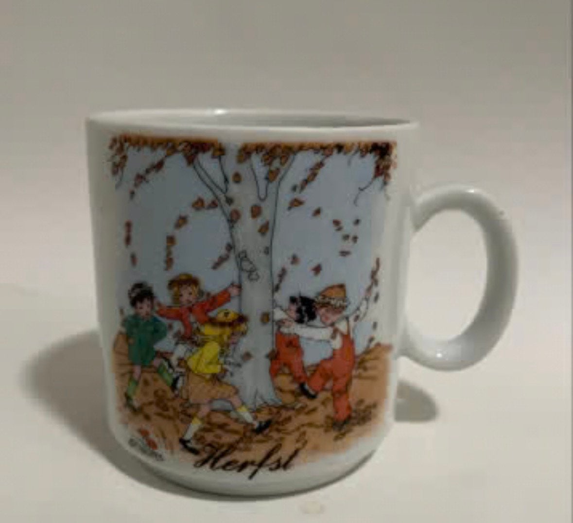 Rie cramer herfst beker/mok, Ophalen of Verzenden, Gebruikt, Overige stijlen, Kop(pen) en/of Schotel(s)