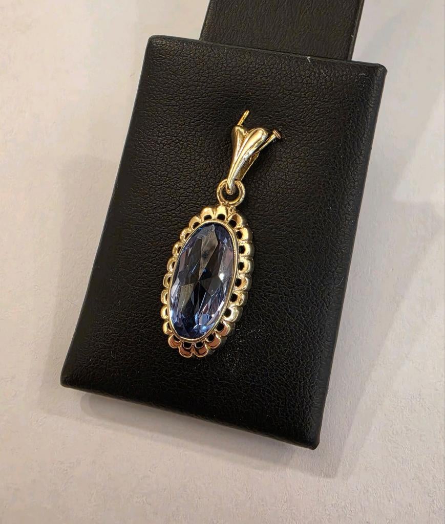 Vintage 14 karaats gouden hanger bezet met Aquamarijn, Sieraden, Tassen en Uiterlijk, Overige voorstellingen, Ophalen of Verzenden