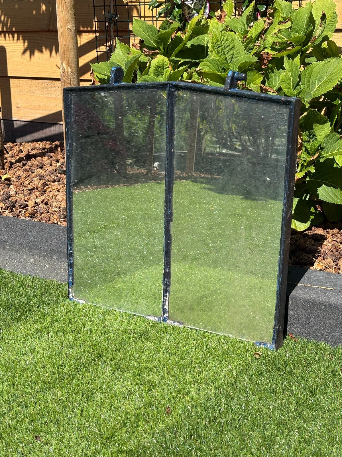 Oud boerderijraam / stalraam met glas, Ophalen of Verzenden, Gebruikt, Rechthoekig, 50 tot 75 cm