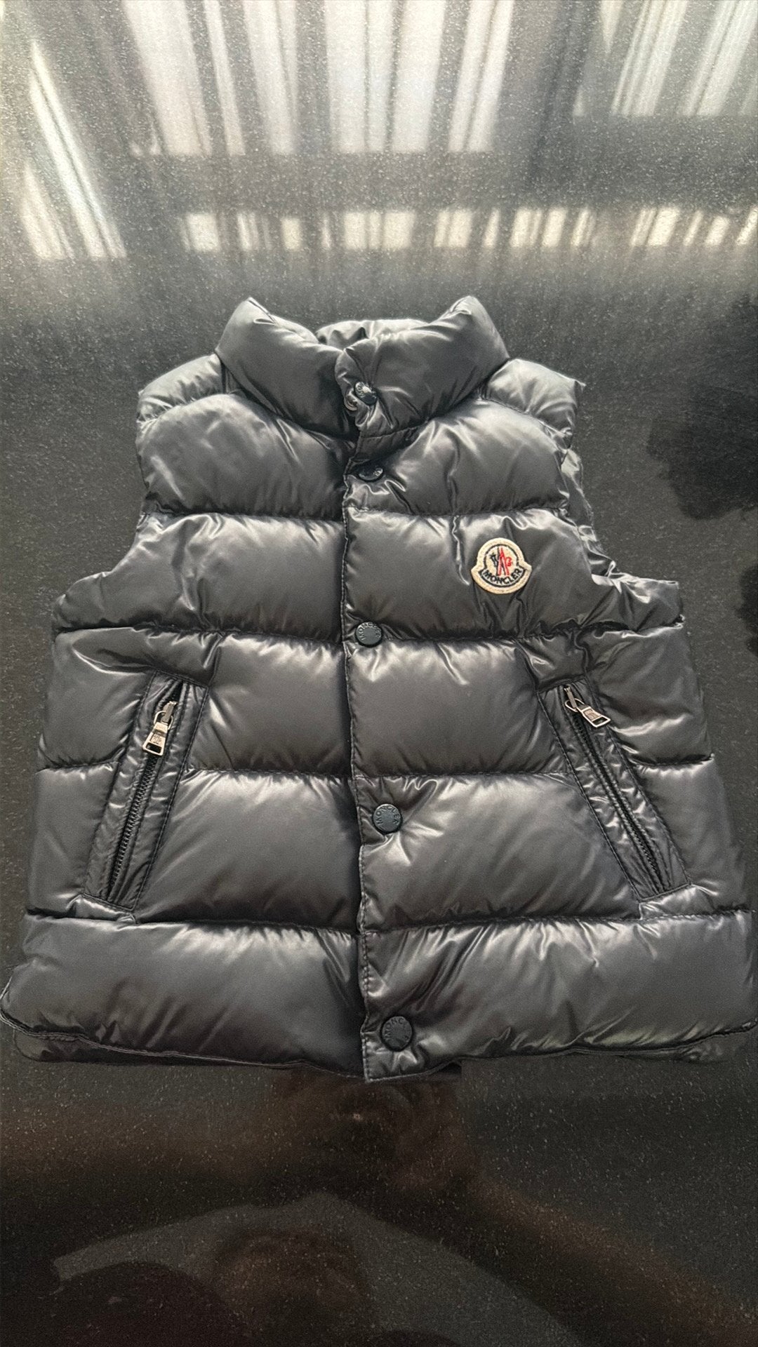 Moncler bodywarmer 18/24 mnd origineel, Ophalen of Verzenden, Zo goed als nieuw, Jongetje of Meisje, Jasje