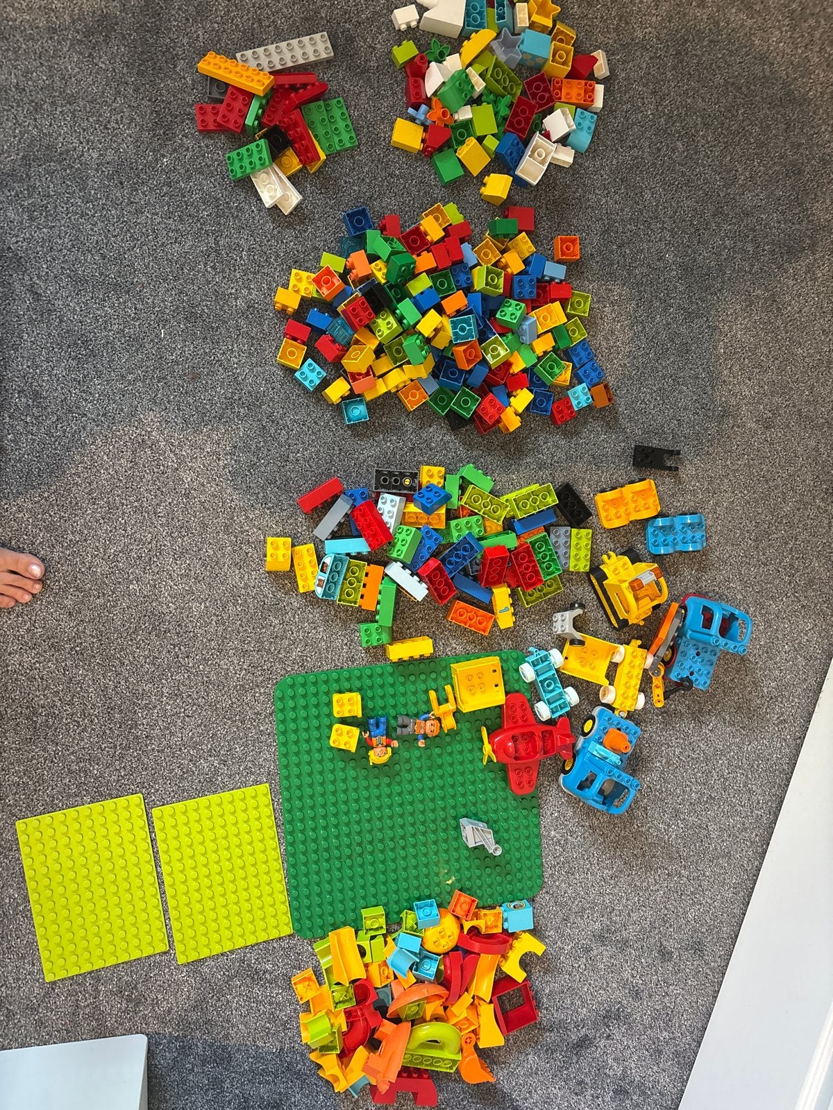 Grote set Duplo met knikkerbaan, grondplaten en extra's, Kinderen en Baby's, Speelgoed | Bouwstenen, Ophalen, Gebruikt, Overige merken