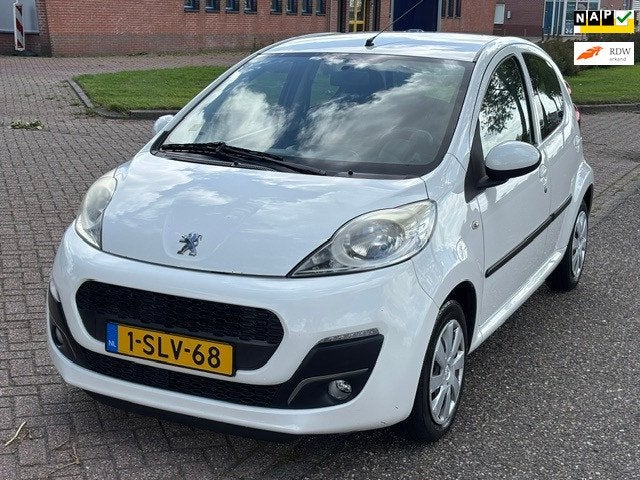Peugeot 107 1.0 Active 5-Drs Airco Electric pakket Audio-CD/, Auto's, Voorwielaandrijving, Stof, Gebruikt, Zwart