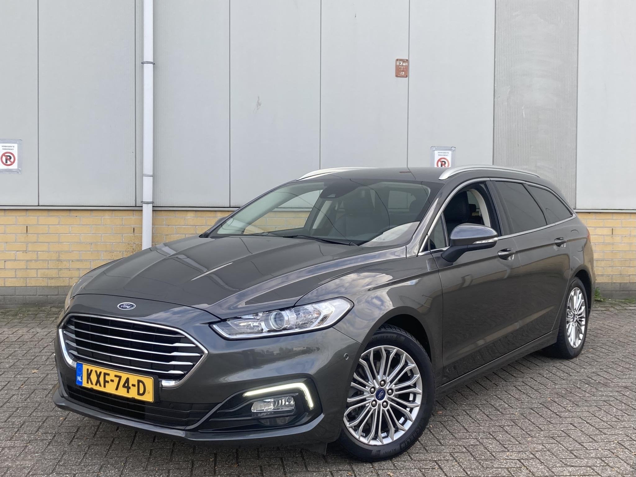 Ford Mondeo Wagon 2.0 IVCT HEV 187 pk Titanium Wagon Trekhaa, Auto's, 188 pk, Gebruikt, 4 cilinders, Mondeo