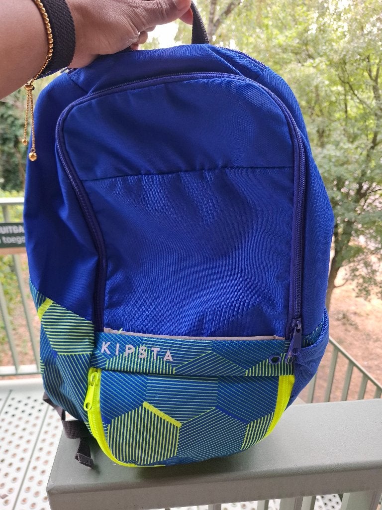 Zo goed als nieuwe Kipsta sport- /schoolrugzak(Blauw/Groen), Sieraden, Tassen en Uiterlijk, Tassen | Rugtassen, Ophalen of Verzenden