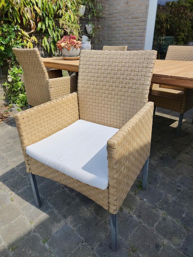Te koop gevraagd: tuinstoel Vito wicker naturel 2 stuks, Ophalen, Wicker