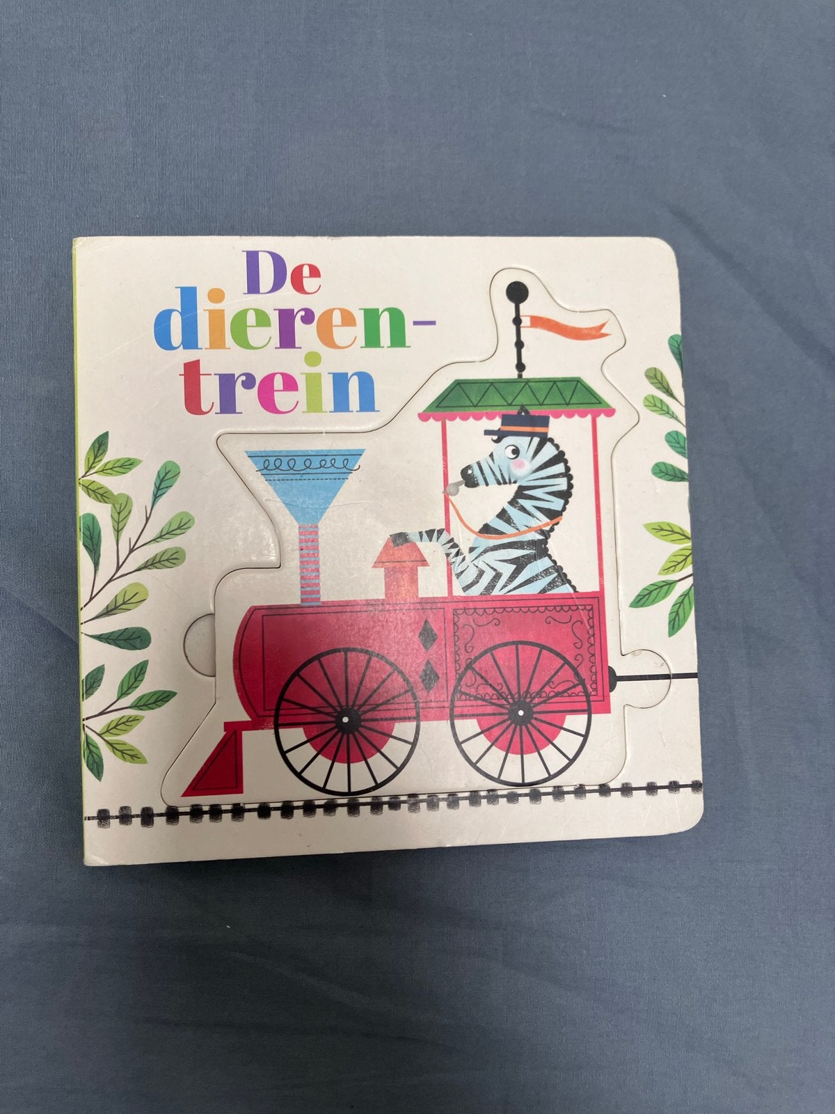 De dierentrein - Puzzelboek voor jonge kinderen, Ophalen of Verzenden, Zo goed als nieuw, Uitklap-, Voel- of Ontdekboek, 1 tot 2 jaar
