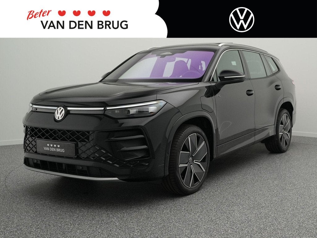 Volkswagen Tayron R-Line 1.5 eHybrid 272 PK | LED Plus | Pan