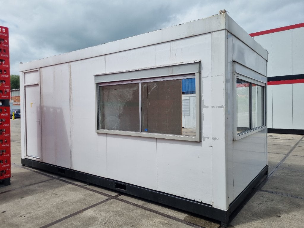 Kantoorunit 6x6 Toilet Keuken 4 Ramen, Ophalen