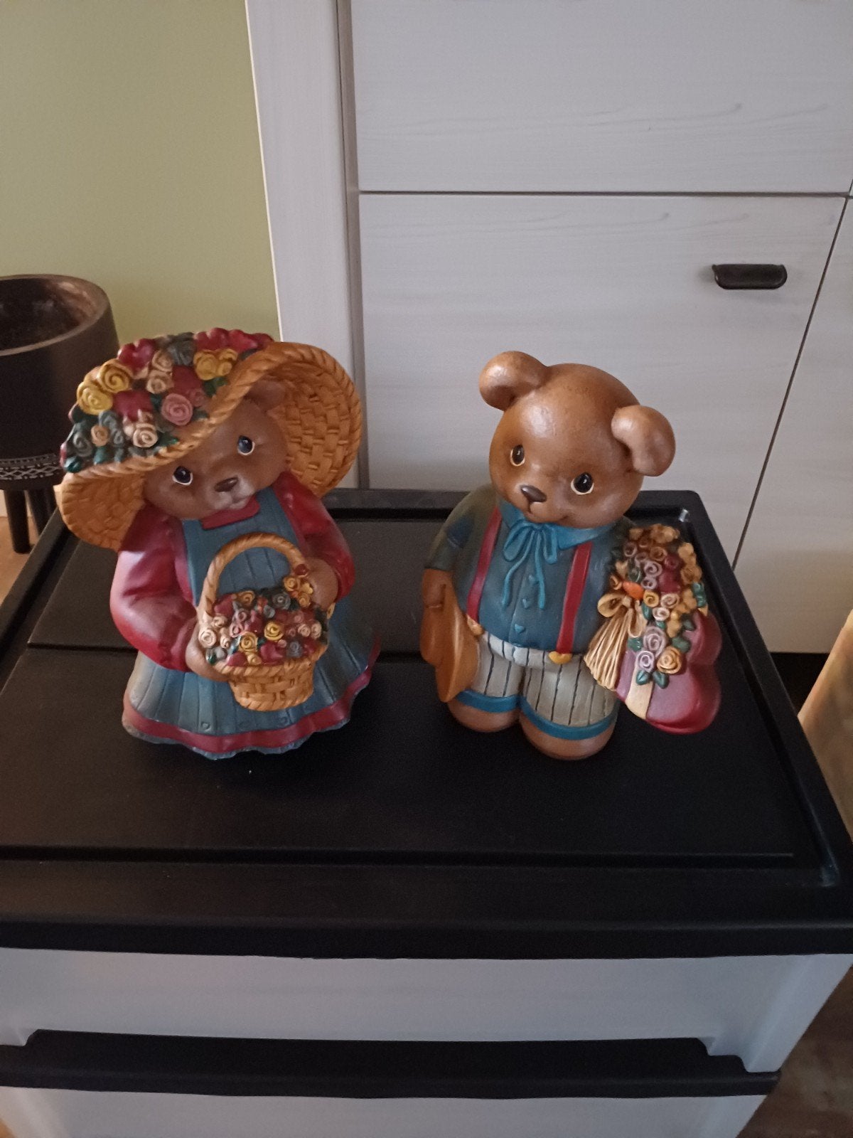 Twee mooi steen beelden, Ophalen, Zo goed als nieuw, Stoffen beer, Overige merken