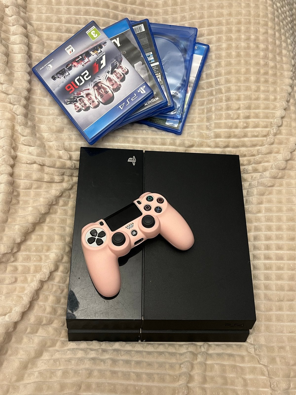 PlayStation 4 met 2 controllers en 5 games, Ophalen, Met 2 controllers, Original, 500 GB