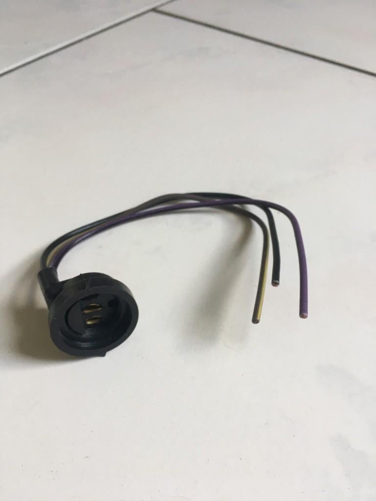 Te koop stekker bakschakelaar Dodge w200 d200 ramcharger, Ophalen of Verzenden
