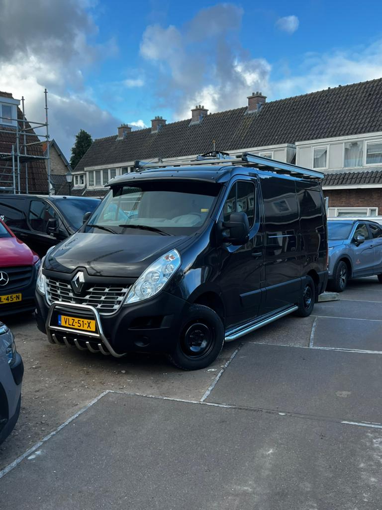Renault master 2016 volledig ingericht en gechipt, Voorwielaandrijving, Euro 5, Bedrijf, Te koop