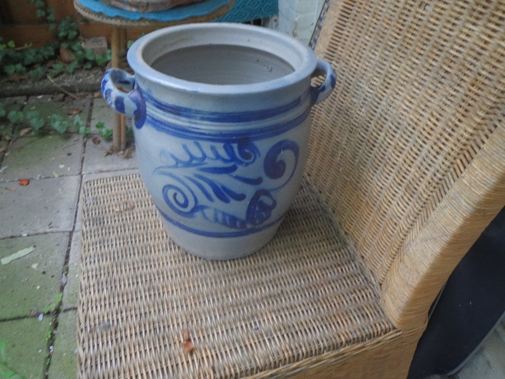 keulse pot  met  deksel, Ophalen