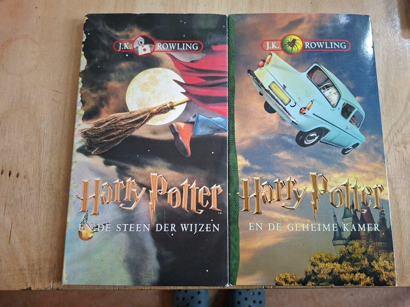 Harry Potter boeken: De Steen der Wijzen & De Geheime Kamer, Boeken, Ophalen of Verzenden, Gelezen, J.K. Rowling