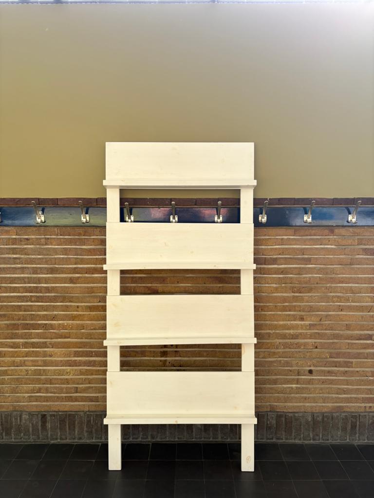 Boekenrek - tijdschriftenrek, Ophalen, 50 tot 100 cm, Zo goed als nieuw, Minder dan 25 cm