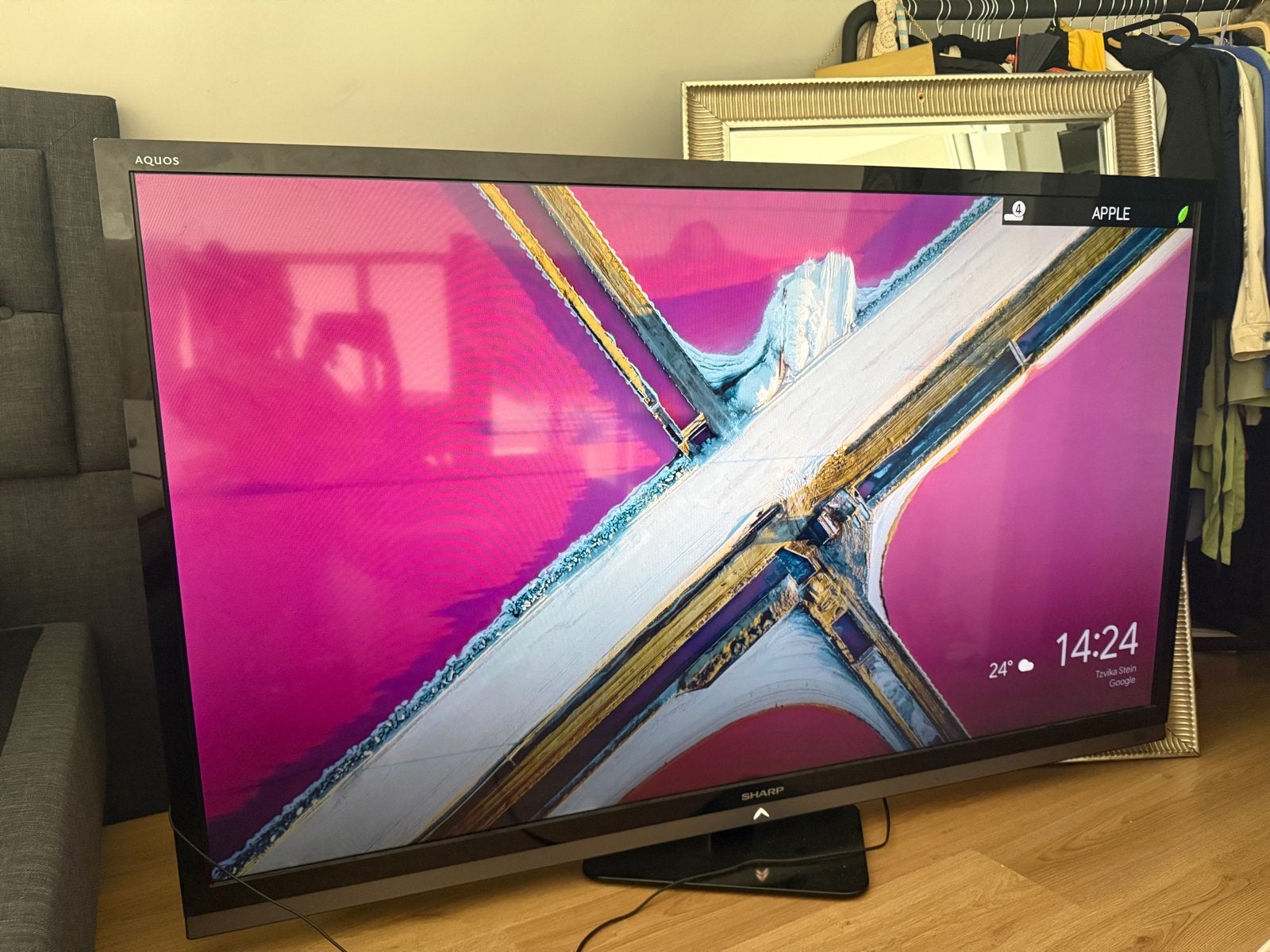 Sharp Aquos 70 inch Full HD LED TV (LC-70LE747E), Ophalen, LED, Zo goed als nieuw, 100 Hz