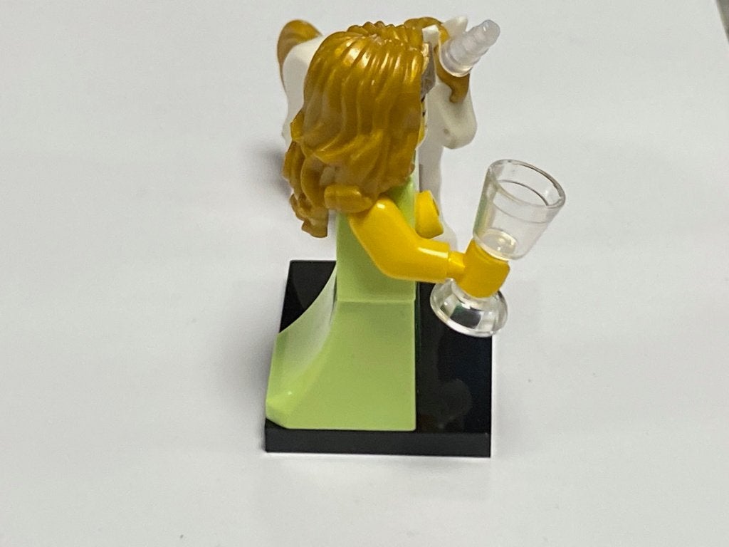 Lego Series 29 minifiguur col29-12 Unicorn Elf, Lego, Nieuw, Ophalen of Verzenden, Minifiguren serie