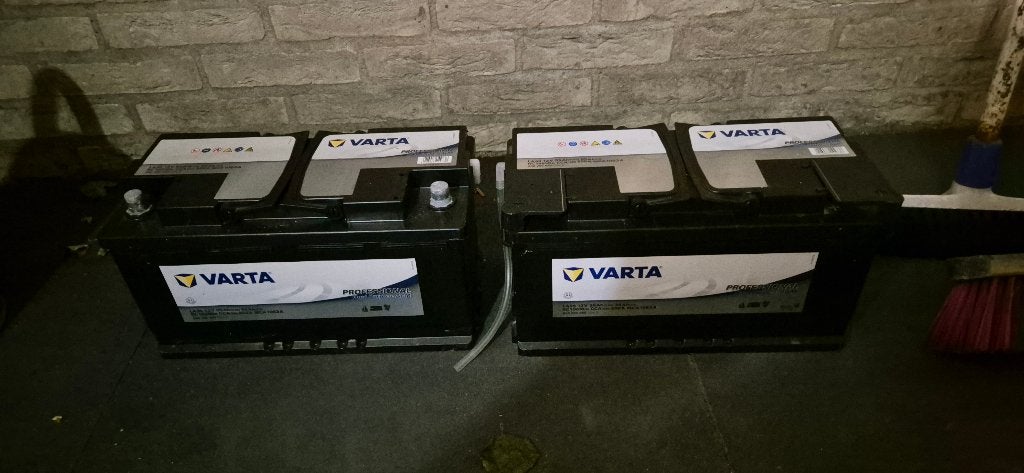 Varta  Professional Accu's 95Ah voor camper/boten, 2 stuks., Auto-onderdelen, Gebruikt, Citroën