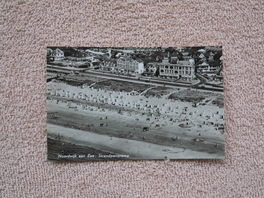 Noordwijk aan Zee , Strandpanorama, Ophalen of Verzenden, 1940 tot 1960, Zuid-Holland