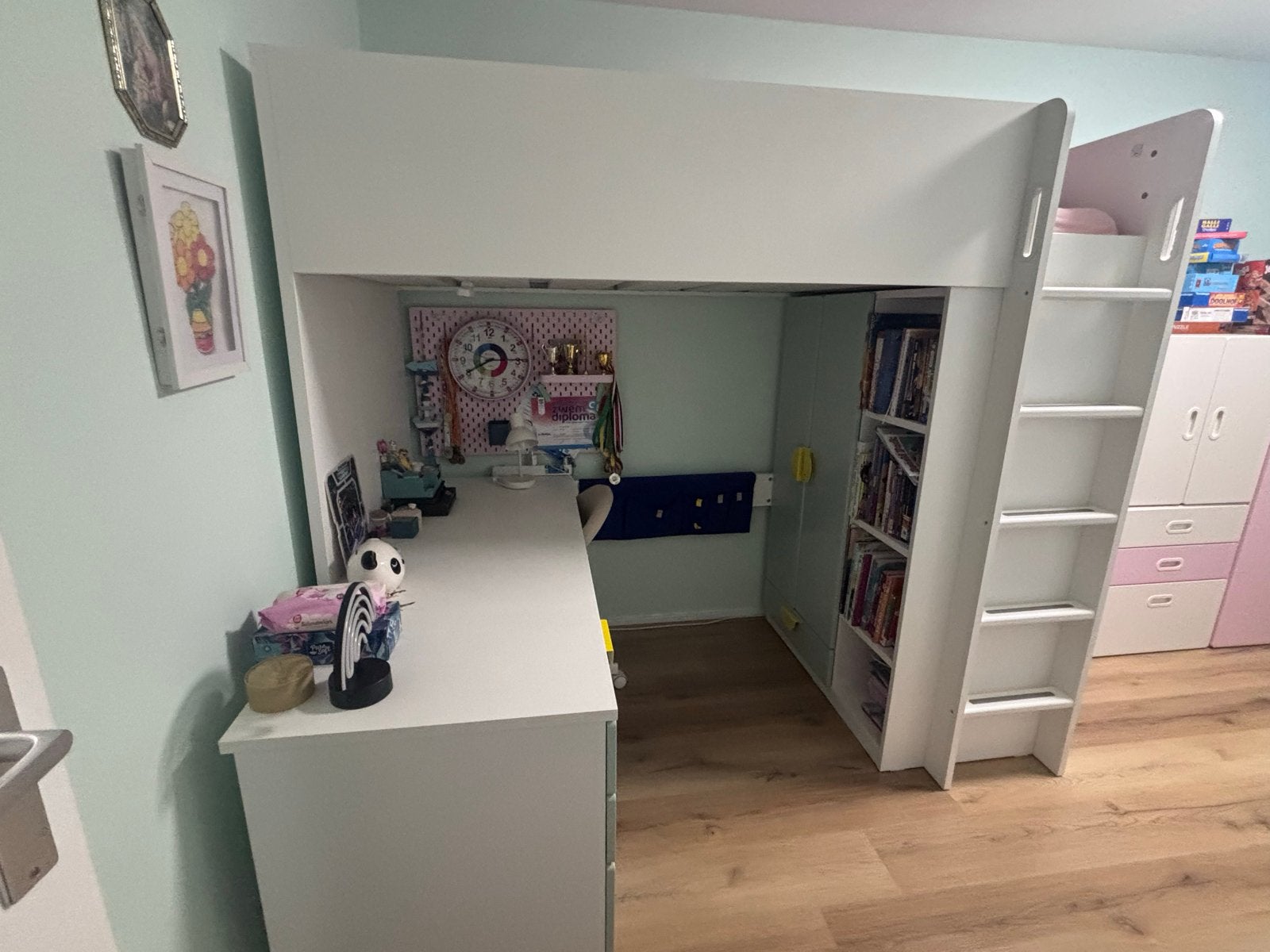 Ikea smastad Hoogslaper met bureau - Zo goed als nieuw, 90 cm, Eenpersoons, Wit, Ophalen of Verzenden