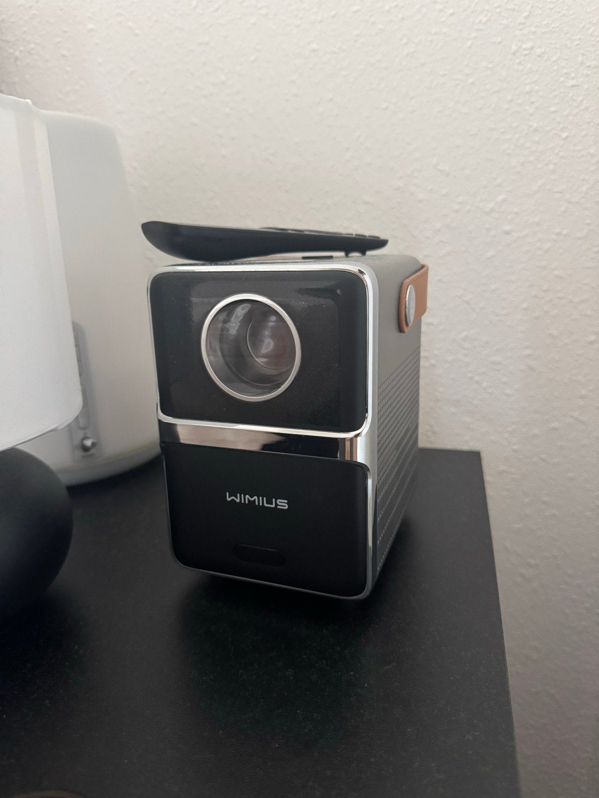 Wimius Mini Beamer met Afstandsbediening, Ophalen of Verzenden, Zo goed als nieuw, LED, Overige resoluties