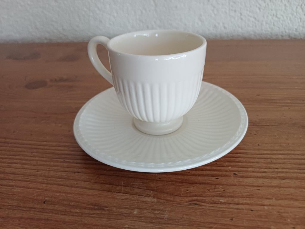 Wedgewood  Edme expresso kop en schotel, Huis en Inrichting, Keuken | Servies, Ophalen of Verzenden, Zo goed als nieuw, Keramiek