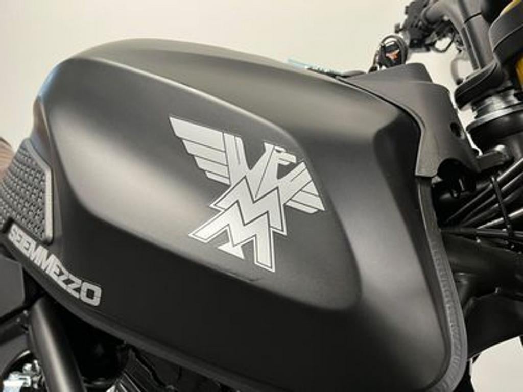 MOTO MORINI SEIEMMEZZO SCR (bj 2026), MOTO MORINI, 649 cc, Bedrijf, Onbekend