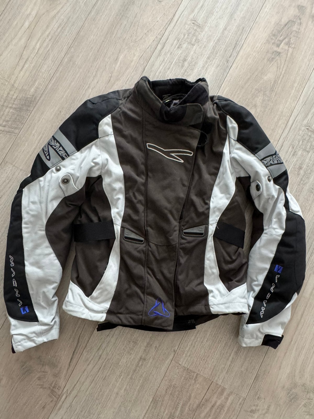 Kinder motorjas maat XS nieuwstaat, Motoren, Kleding | Motorkleding, Ophalen, Tweedehands, Jas | textiel