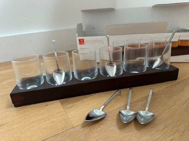 Complete set likeurglaasjes, Nieuw, Ophalen of Verzenden, Wit, Overige merken