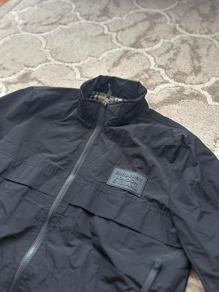 Burberry jas - Zo goed als nieuw, Verzenden, Zo goed als nieuw, Overige maten, Zwart