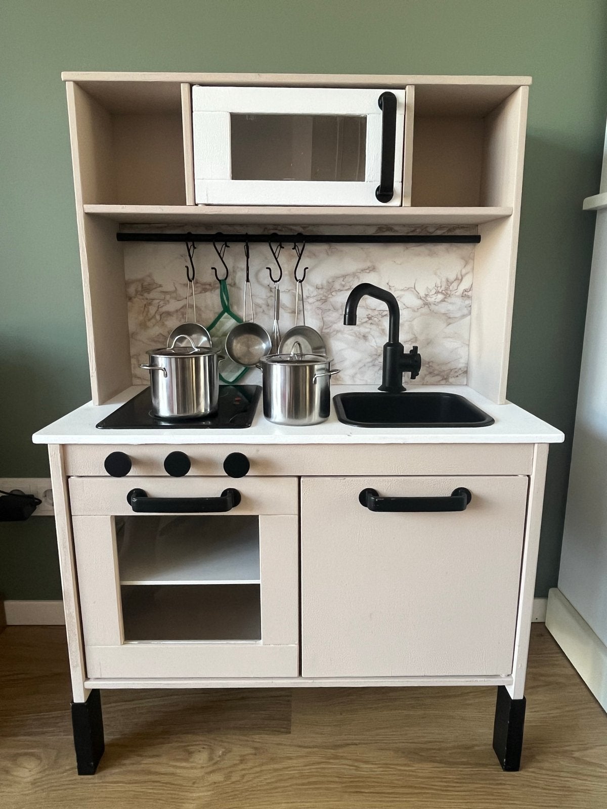 Gepimpte IKEA speelgoedkeuken met veel accessoires, Ophalen, Gebruikt, Knutselen