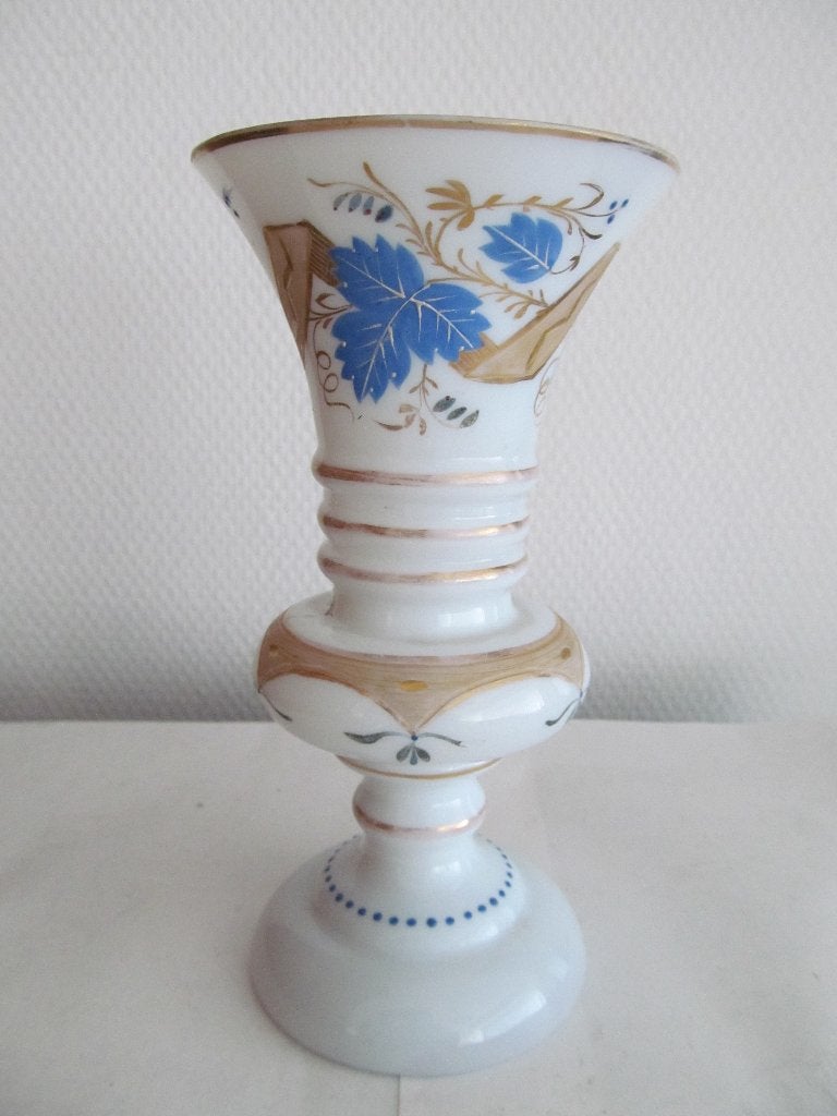 Opaline vaas, Antiek en Kunst, Ophalen