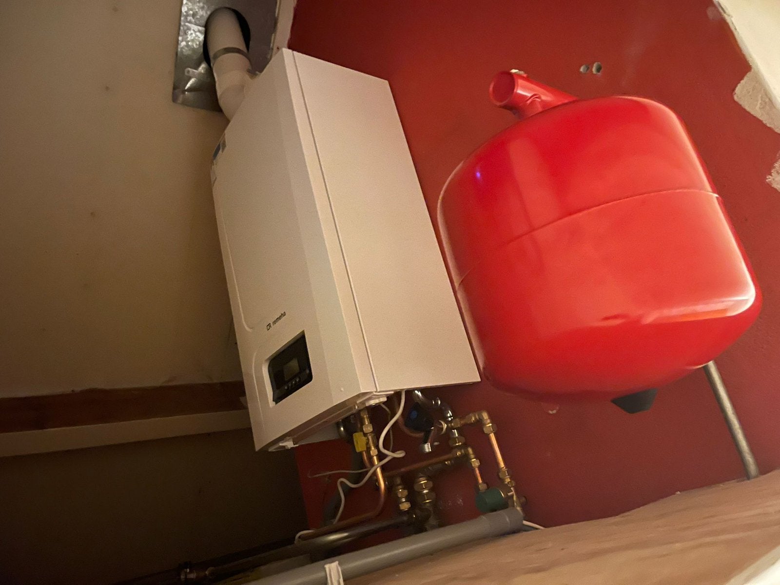 Remeha Avanta Ace 35C CW5 + eTwist – zo goed als nieuw, Doe-het-zelf en Verbouw, Ophalen, Geiser, Minder dan 20 liter, Minder dan 3 jaar oud
