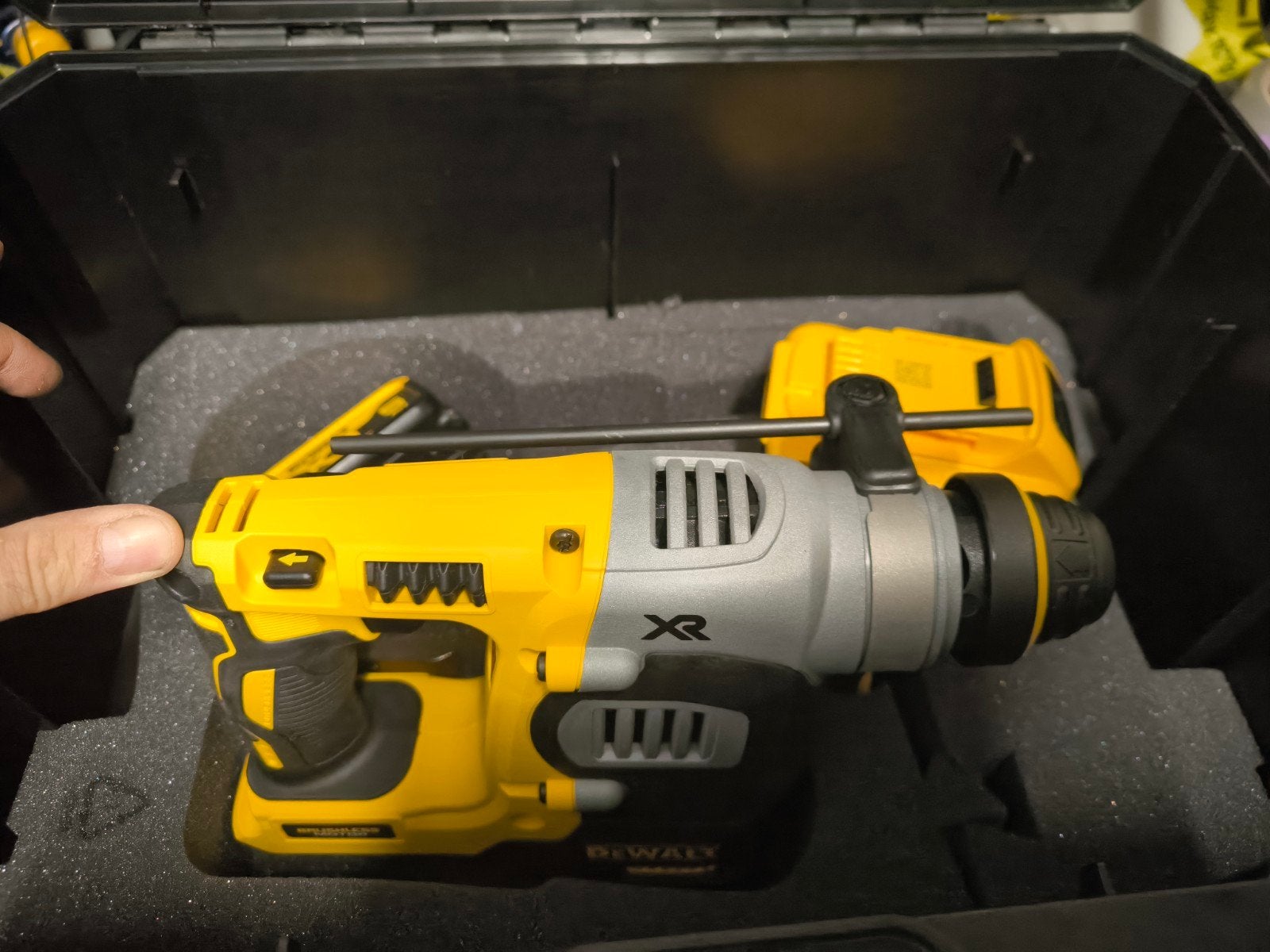 DeWalt DCH273 Boorhamer met 2x 18V 5Ah accu in TSTAK kist, Ophalen, 600 watt of meer, Boor- en/of Breekhamer, Zo goed als nieuw