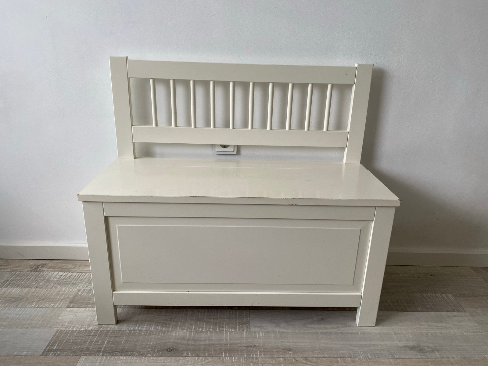 Witte bankje met opbergruimte, Gebruikt, Minder dan 75 cm, Tweepersoons, Ophalen of Verzenden