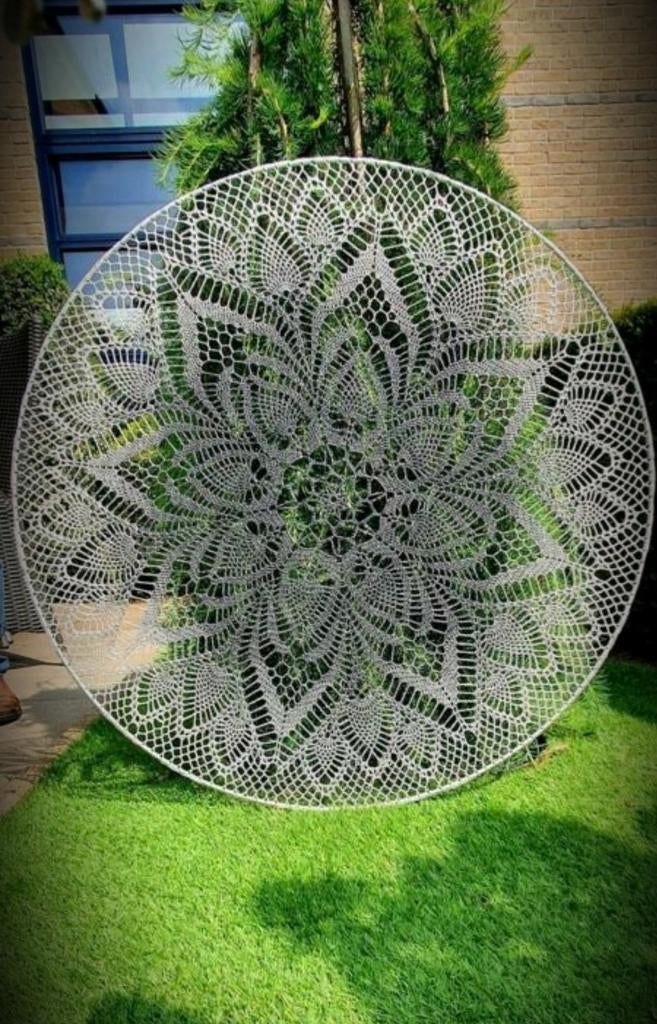 ZÉÉR mooie mandala's, Ophalen of Verzenden, Zo goed als nieuw, Haken, Patroon of Boek