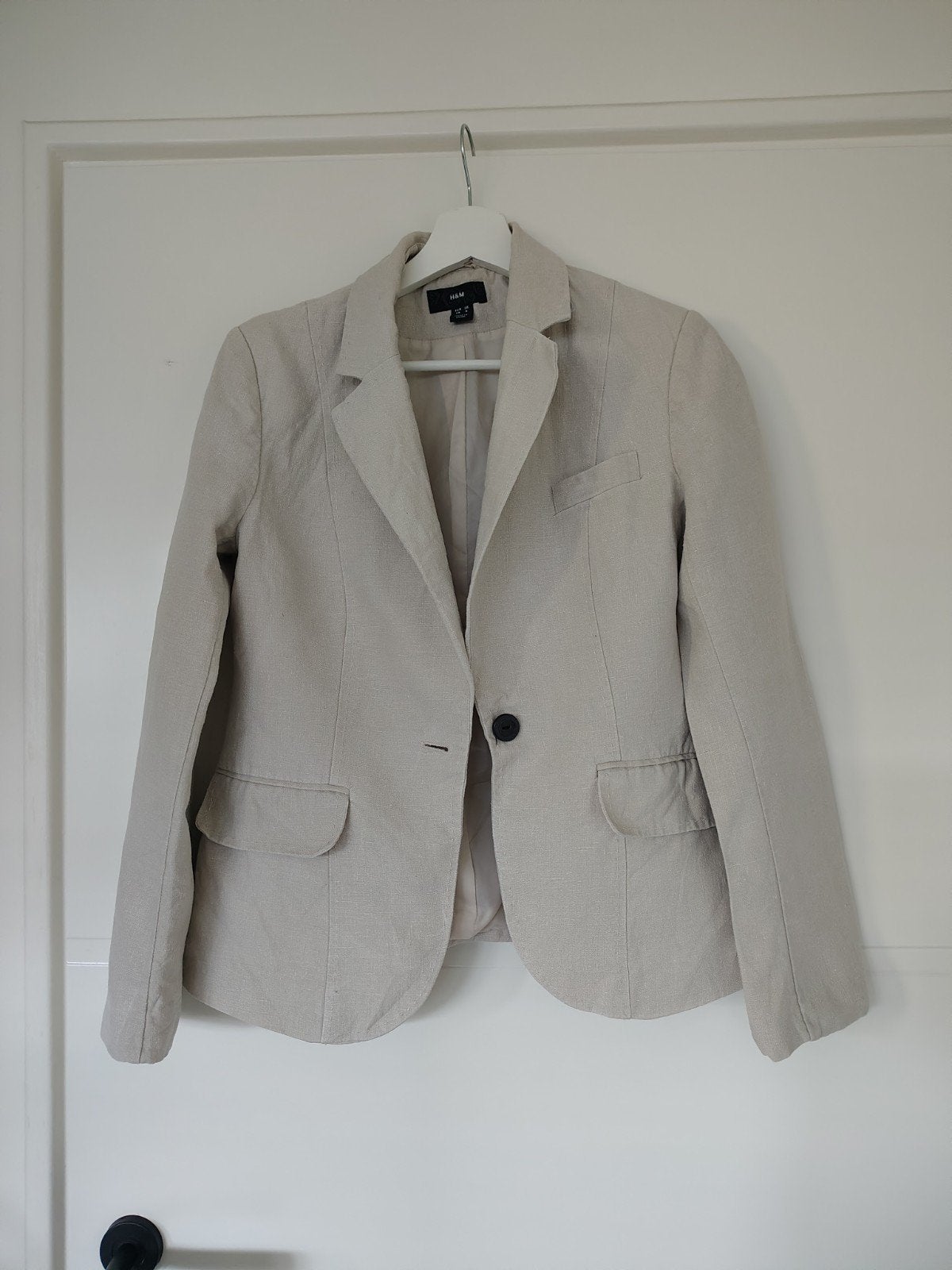 Nette H&M blazer in beige s, Kleding | Dames, H&M, Beige, Ophalen of Verzenden, Zo goed als nieuw