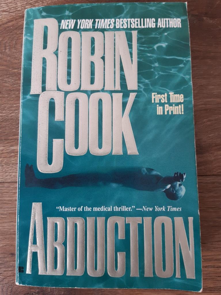 English Book Abduction, Robin Cook, Gelezen, Ophalen of Verzenden, Robin Cook, Fictie