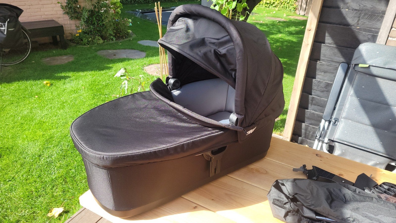 Thule Urban Glide bassinet + raincover, Kinderen en Baby's, Ophalen, Overige merken