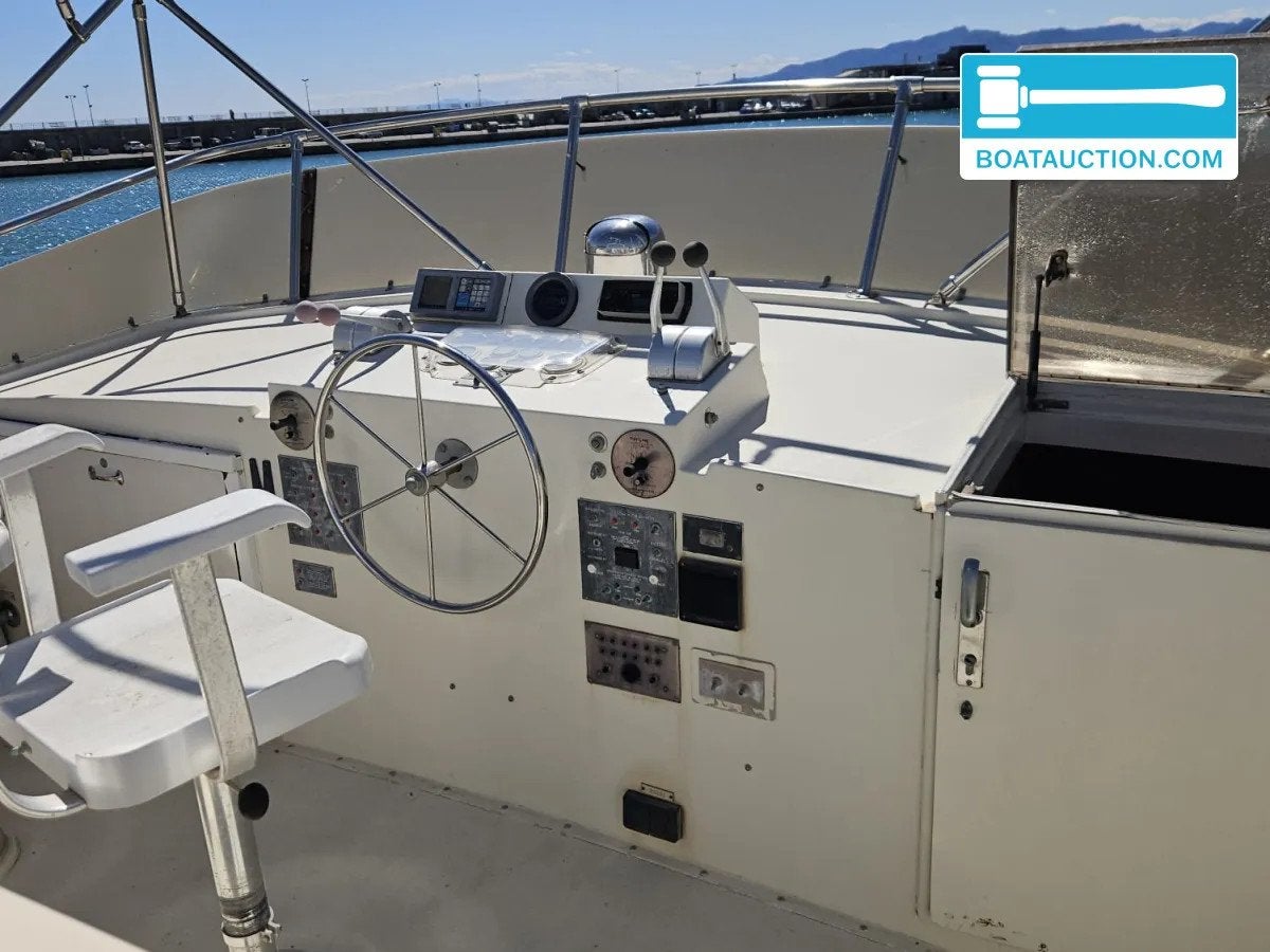 Hatteras 72 nu in de online veiling., Watersport en Boten, Biminitop, Overige merken, 22 m, Gebruikt