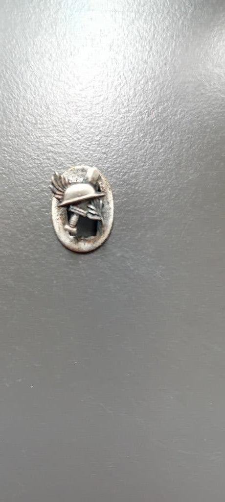Demobilisatie-insigne Landmacht Ned. Indië, 1945-1949, Ophalen of Verzenden, Landmacht, Nederland, Embleem of Badge