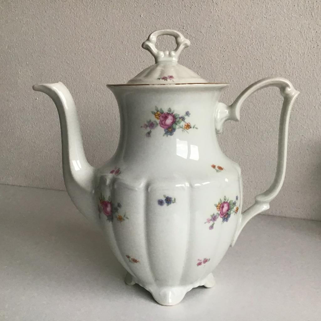 Tielsch Walbrzych brocante theepot koffiepot bloemen 1.5 lt, Antiek en Kunst, Ophalen of Verzenden