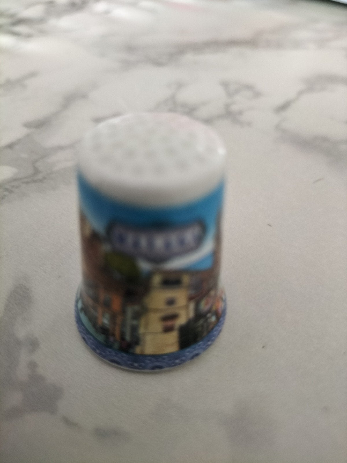 Vingerhoedje Malaga - Zo goed als nieuw, Ophalen of Verzenden, Zo goed als nieuw