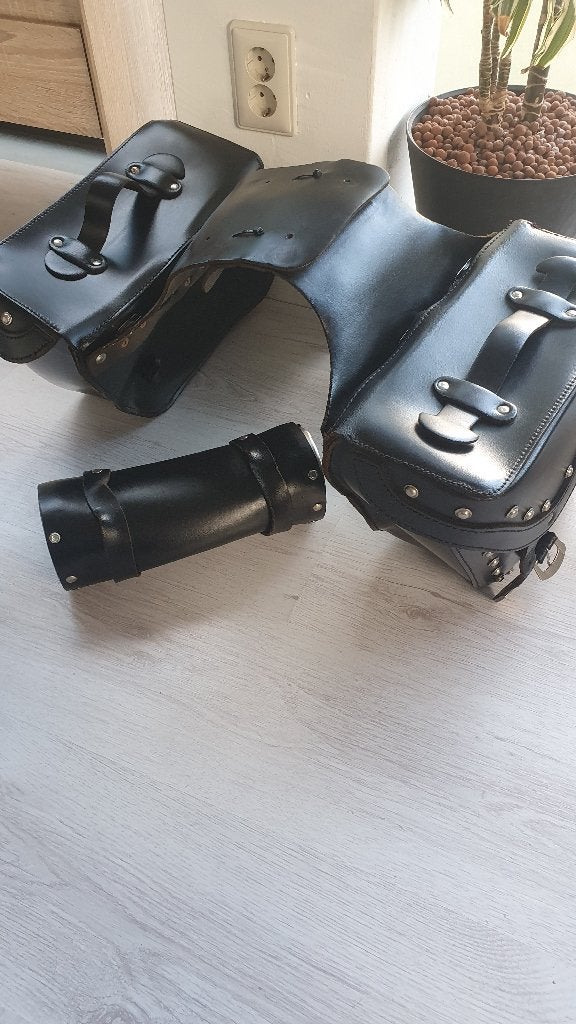 Set zadeltassen en gereedschapsrol / stuurtas, Motoren, Ophalen of Verzenden, Gebruikt
