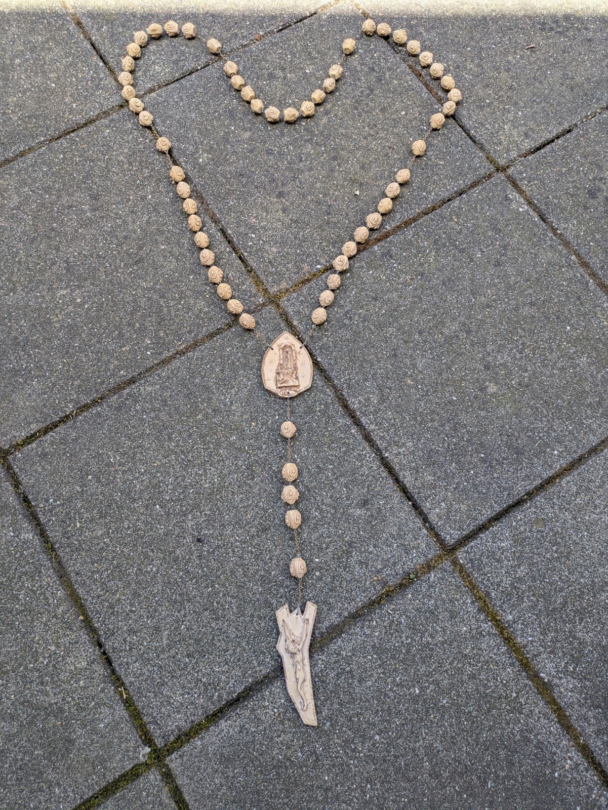 Prachtige ca 160 cm lange antieke/hele oude rozenkrans., Ophalen of Verzenden
