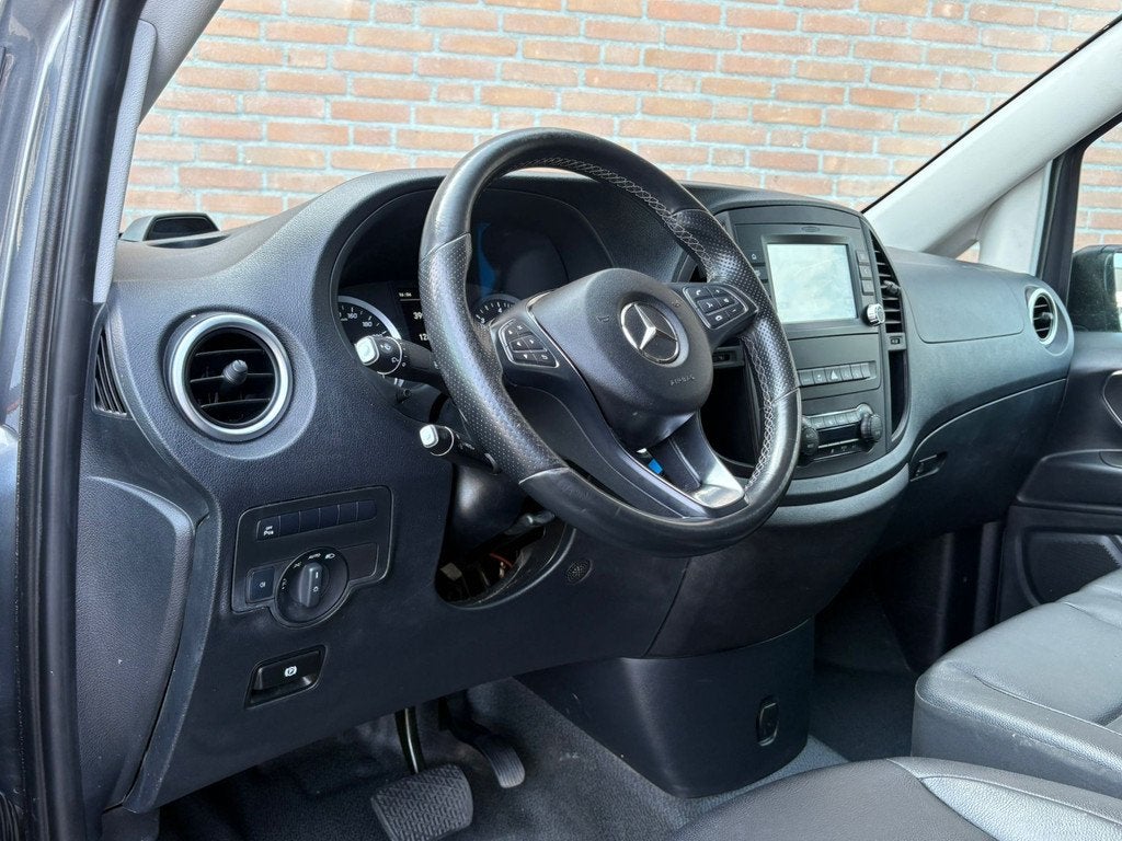 Mercedes-Benz Vito 114CDI 136PK Lang 9G-Tronic / Carplay / 2, Auto's, Automaat, Gebruikt, 4 cilinders, Met garantie (alle)