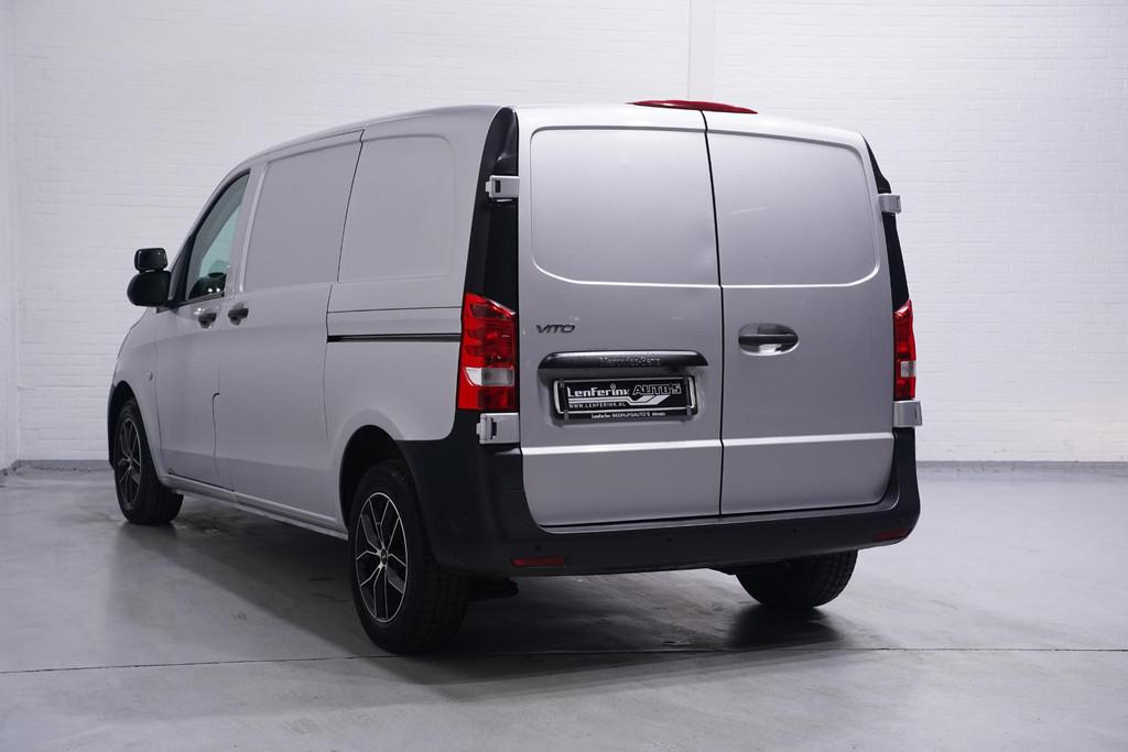 Mercedes-Benz Vito 111 CDI Navi, Camera, 2x Schuifdeur, Airc, Auto's, Bestelauto's, Voorwielaandrijving, Stof, Gebruikt, 4 cilinders