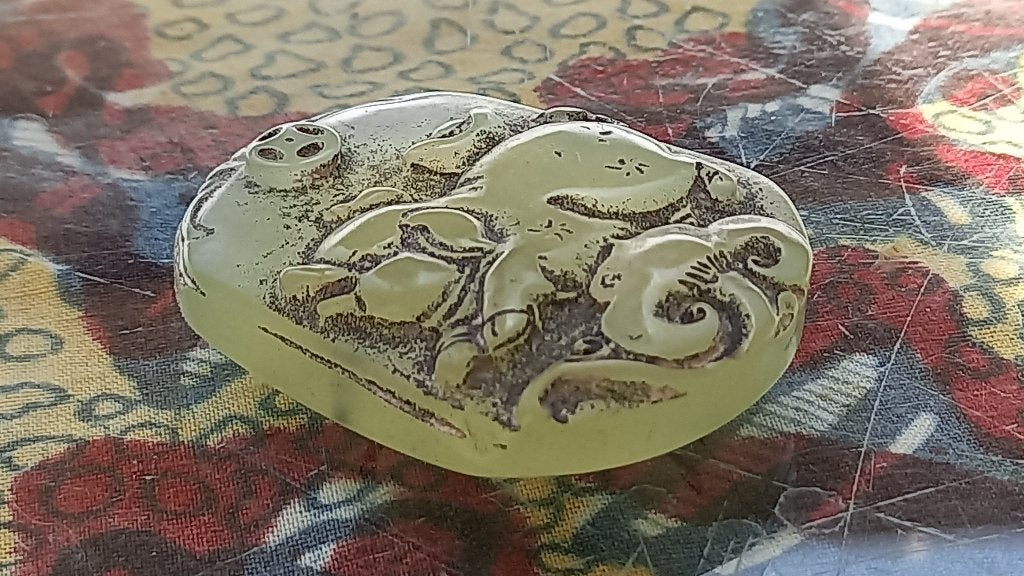Mooi antiek Chinees jade amulet met een varken 4,8 cm., Ophalen of Verzenden